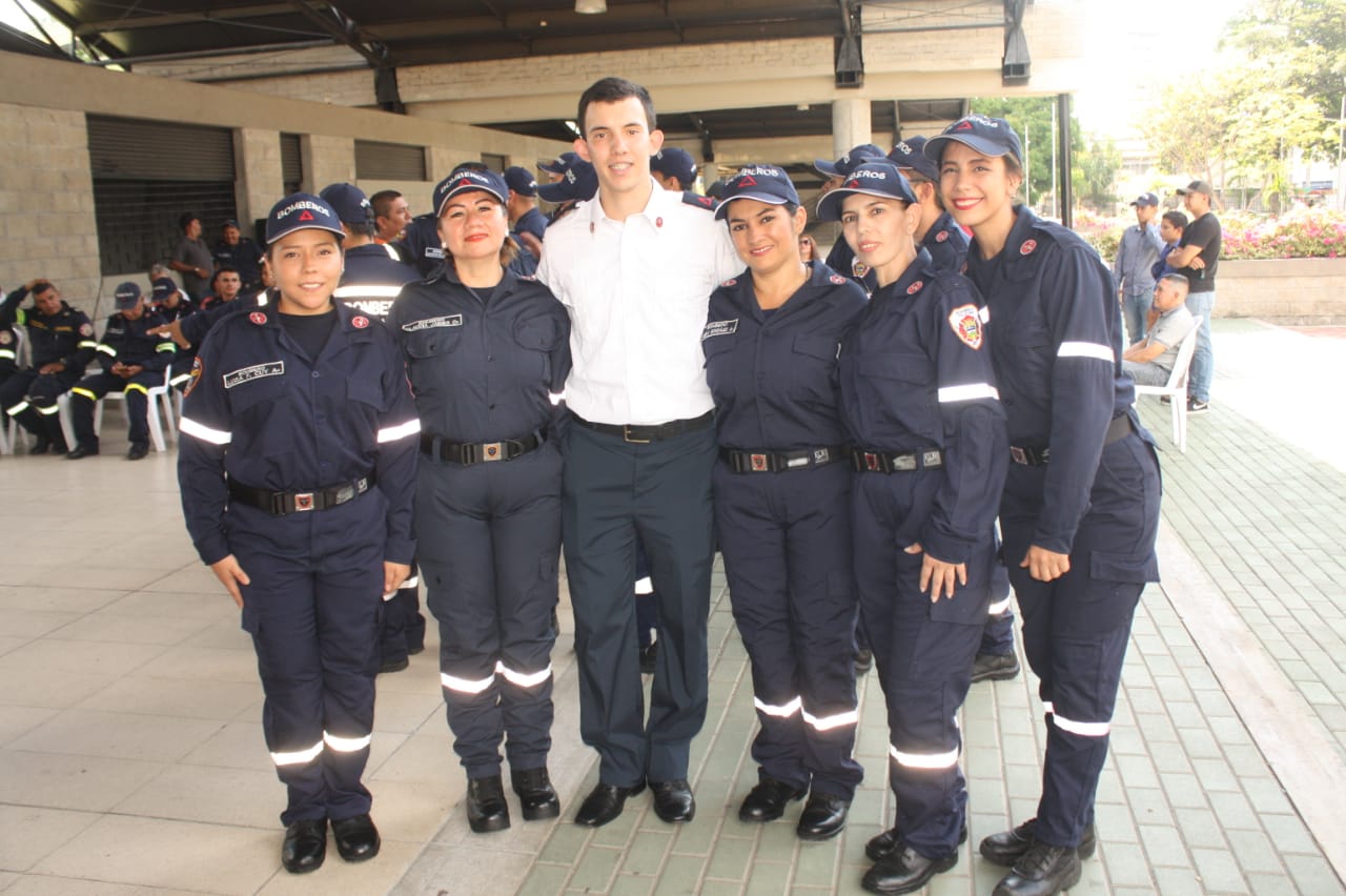 Luisa Fernanda Cuy Gómez, Claudia Jaimes, Juan Pablo Bonilla, Ángela Milena González Medina, Julieth Artunduaga Ramírez y Evelyn Morales.